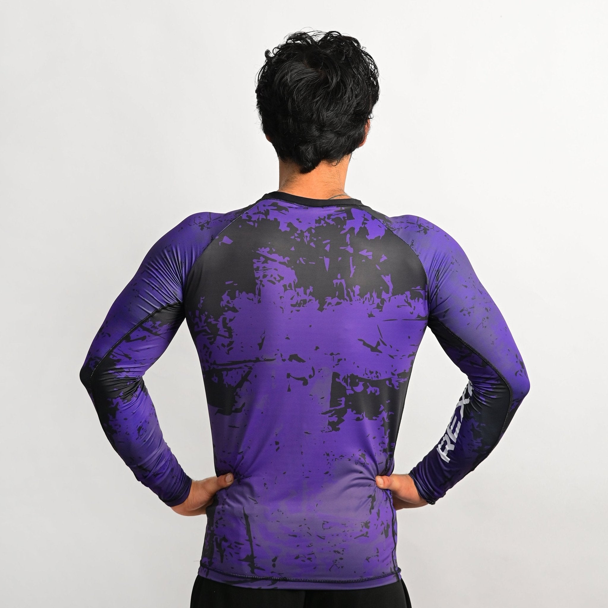 Wolf Compression Shirt - Rexez Fitwear